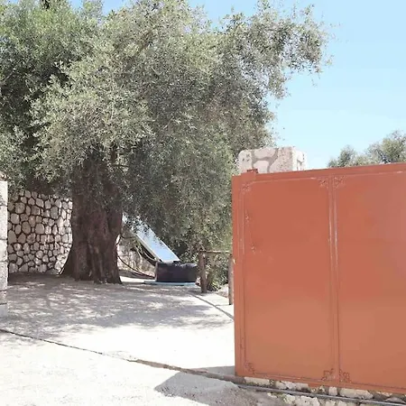 Nika Holiday home *